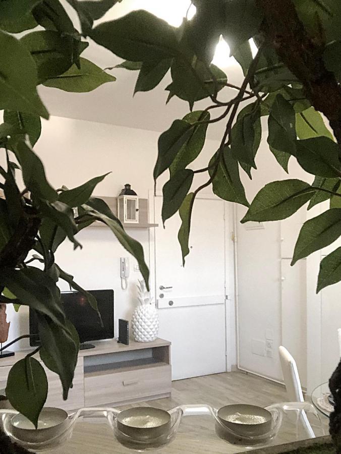 Familybo Apartments Bologna Delight - Front Station Esterno foto