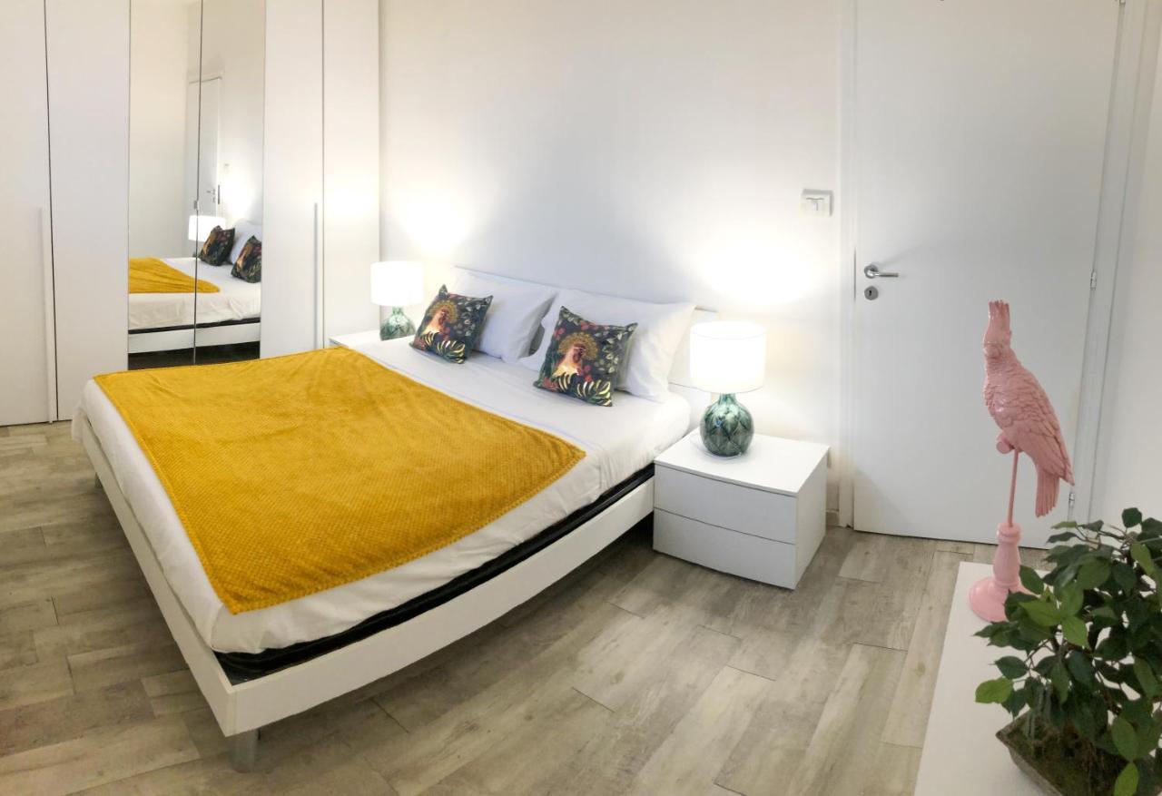 Familybo Apartments Bologna Delight - Front Station Esterno foto